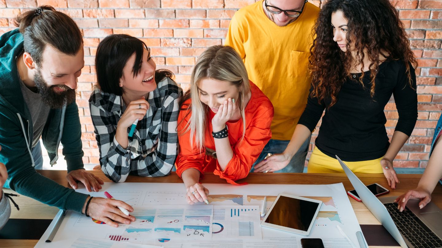 Gérer les formalités administratives : un levier essentiel pour booster la performance d’une équipe